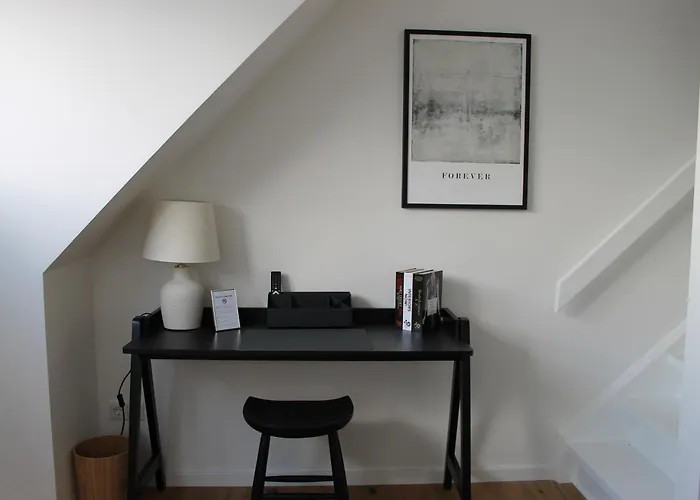 Wohnung Mit Balkon Und Tiefgarage
